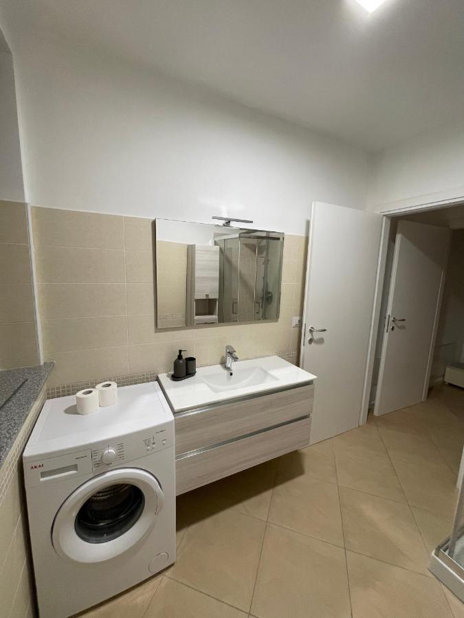 Casa Manuel Apartment Gallarate Bagian luar foto